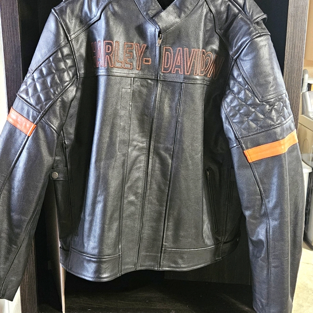 Harley davidson leather jacket